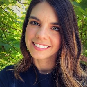 Meet your Posher, Tessa